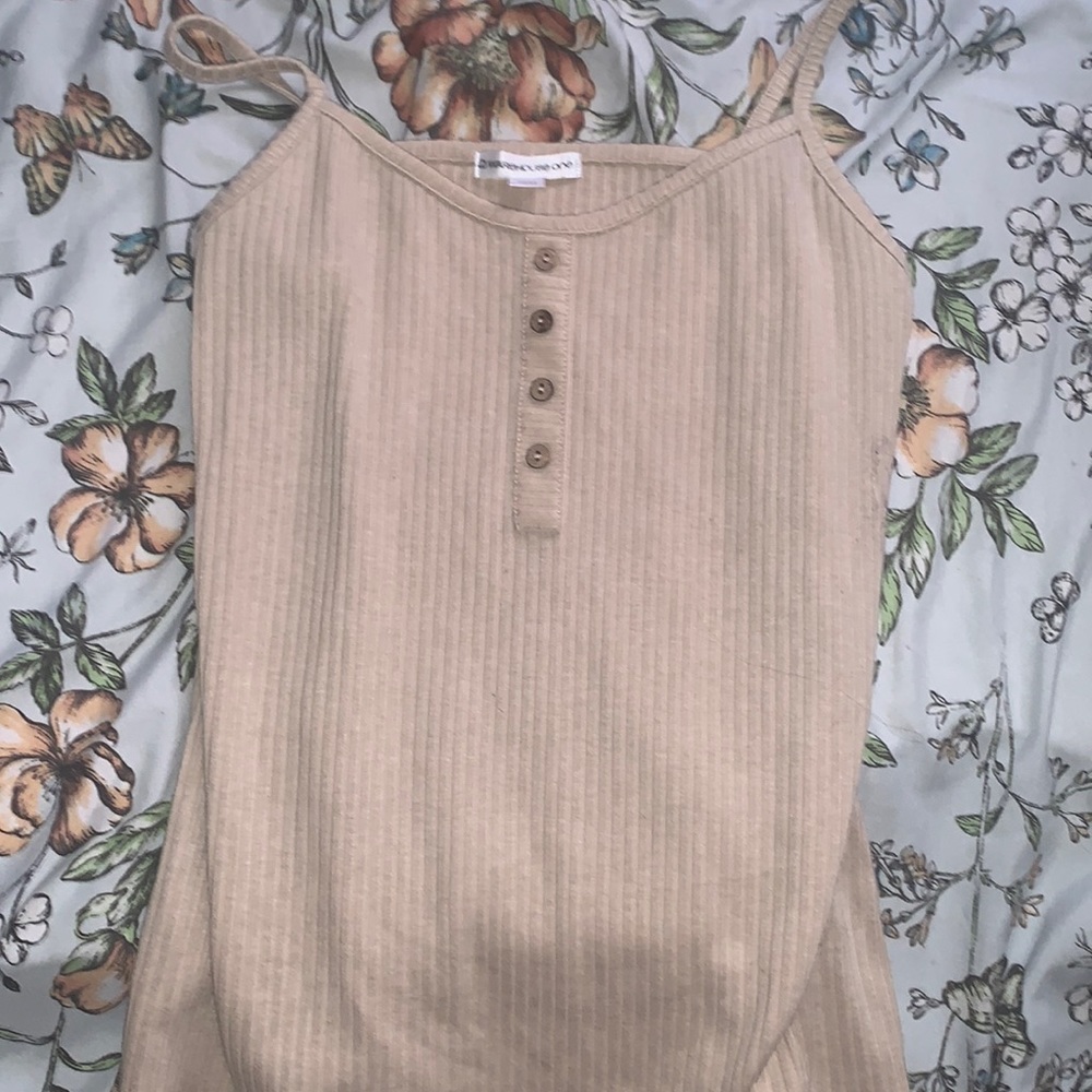 RIBBED TANK TOP